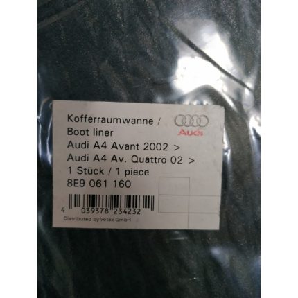 Originalus Audi A4 Avant 2002 metų bagažinės kilimėlis